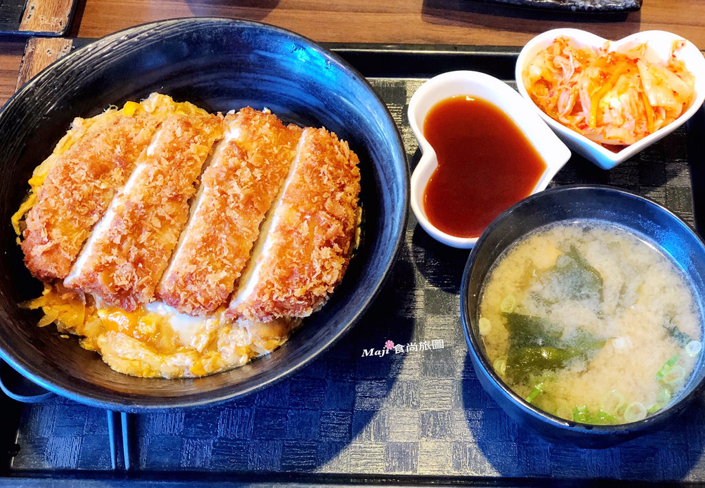 新丼無敵炸豬排丼套餐