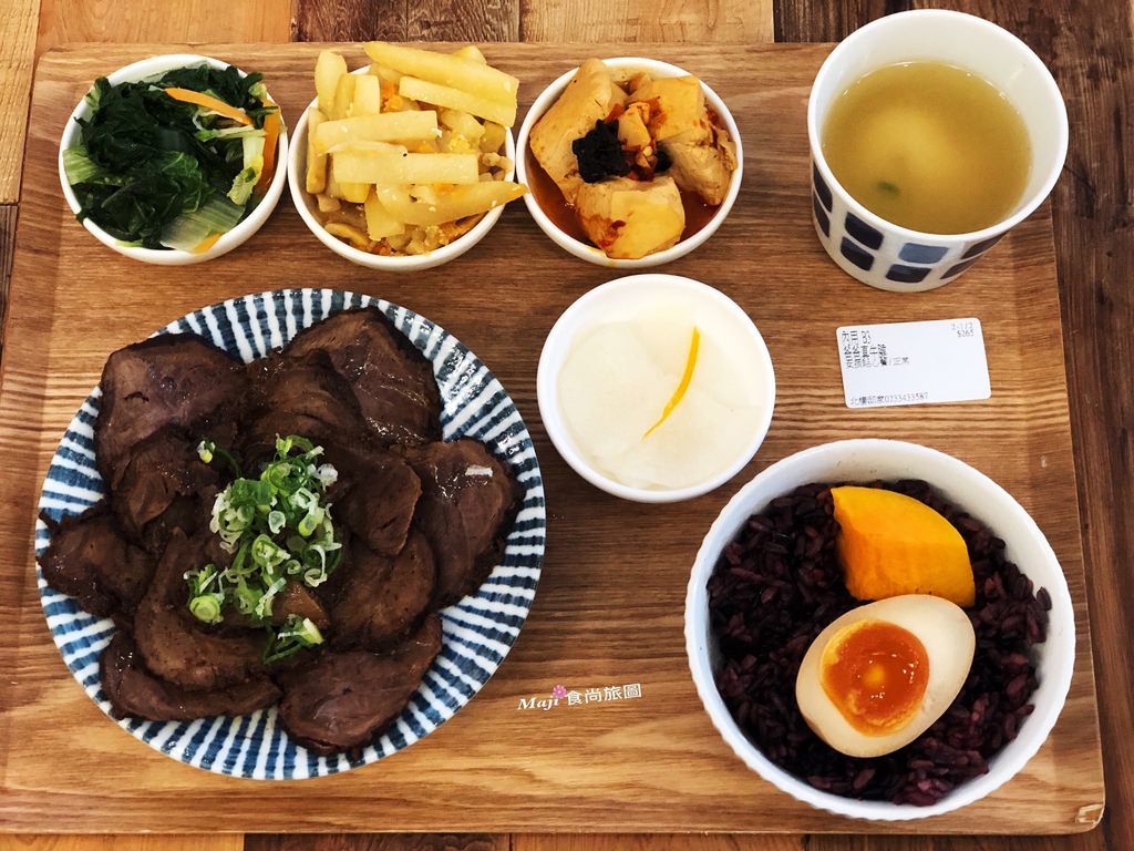 北棲邸家椒香老滷牛腱心定食