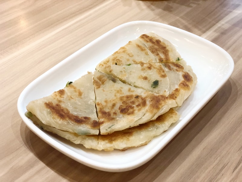 台灣一品 拉麵與刀削麵