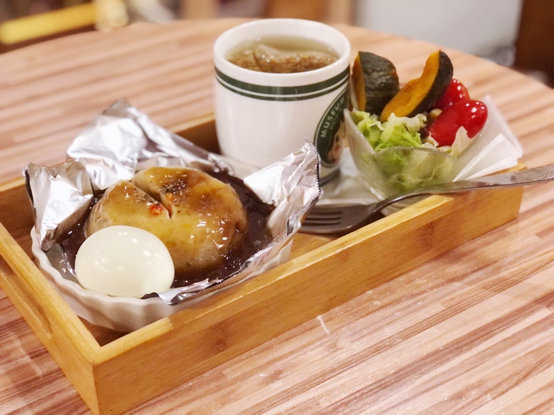 Museum Coffee 古早味碗粿套餐