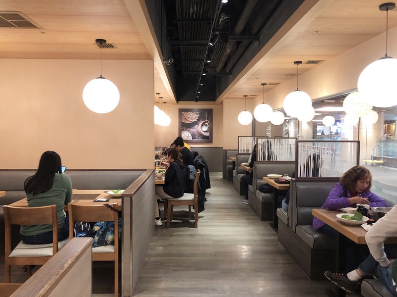 MoMo壽喜燒南港潤泰牧場