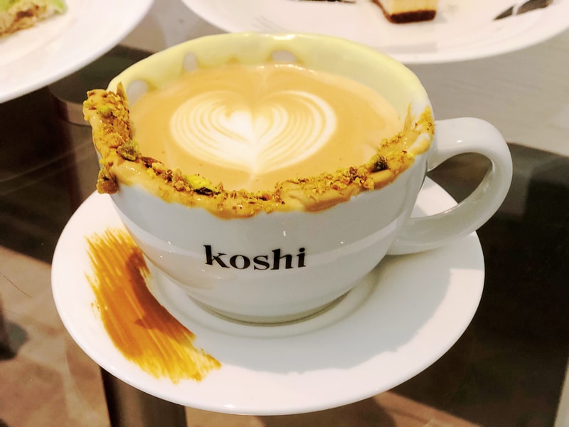 Koshi Café 開心果拿鐵