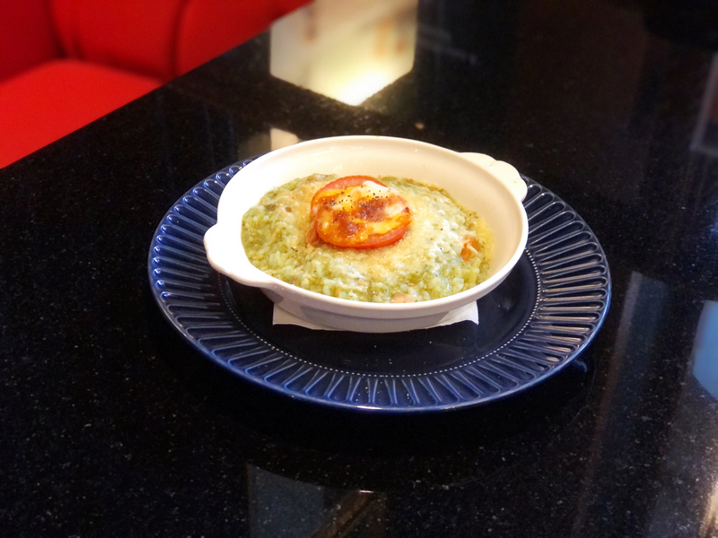 青醬野菇鮭魚燉飯