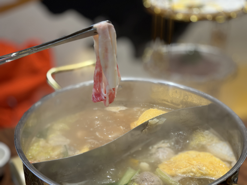 潮牛殿溫體牛創意鍋物評價|松山區美食分享・民生社區火鍋食記 - 第23張圖 溫體牛拼盤