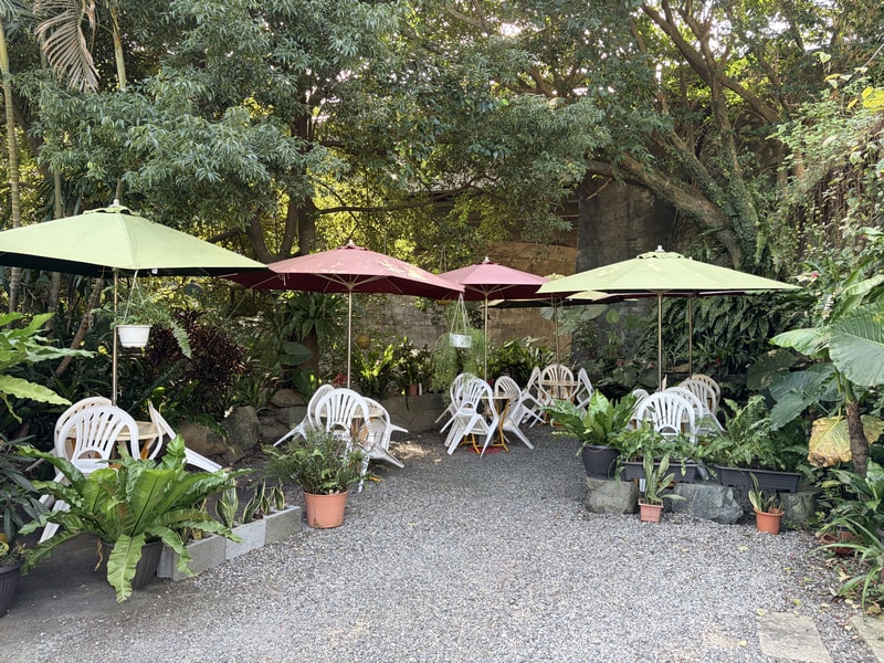 瑞格咖啡館四腳亭河岸店