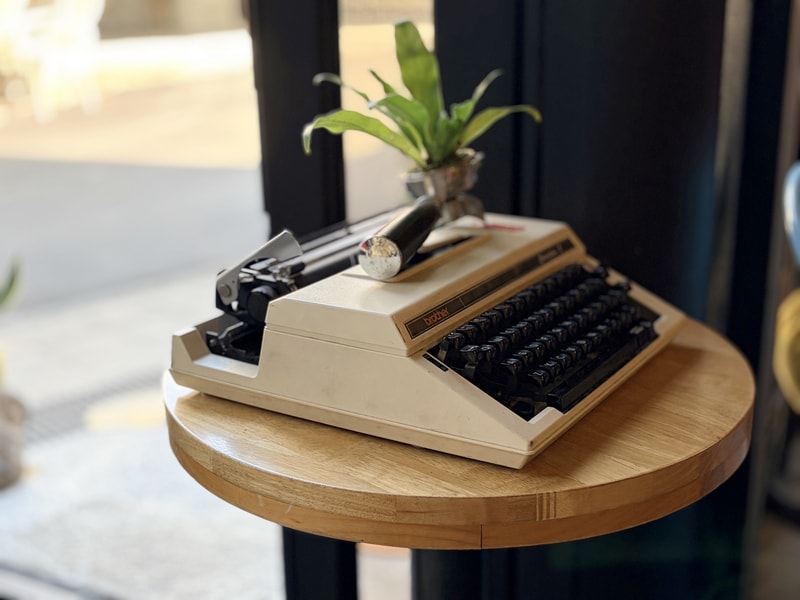 瑞格咖啡館四腳亭河岸店