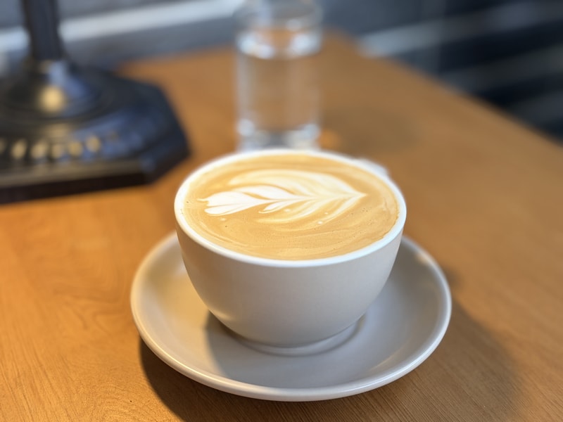 蕤格咖啡 SOE拿鐵