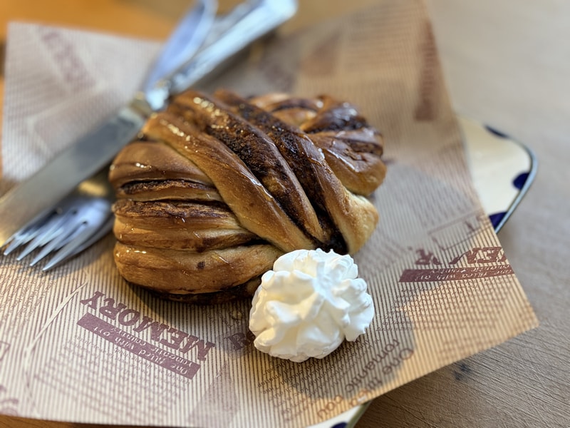 瑞格咖啡肉桂捲